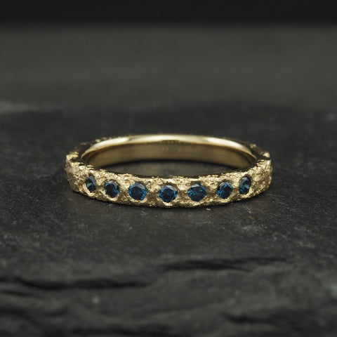 Crater Blue Diamonds Medium Band