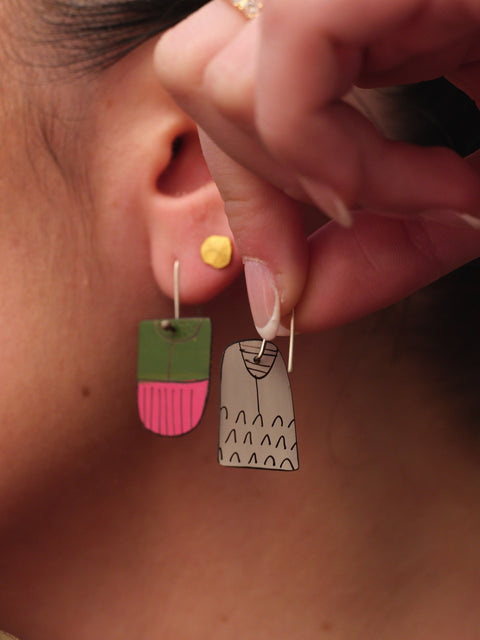 Small Apron Earrings